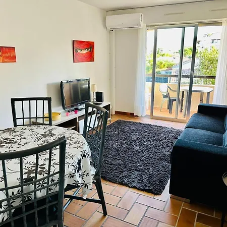 شقة Le Pre - Port Frejus, Bord De Et Base Nature