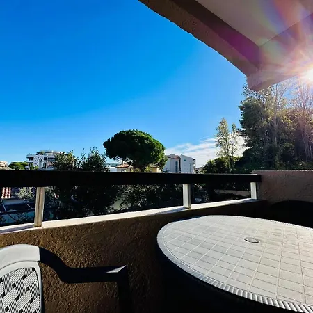 Le Pre - Port Frejus, Bord De Et Base Nature Appartement
